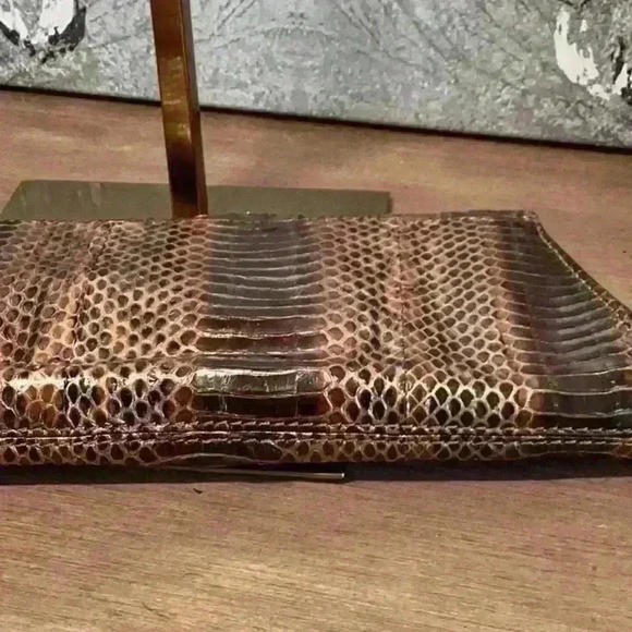 Charles David Leather Snakeskin Bronze Clutch Bag - Picture 11 of 16